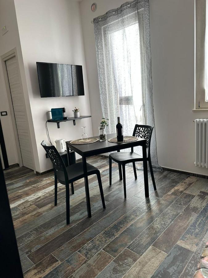 Home J&J Барі Екстер'єр фото